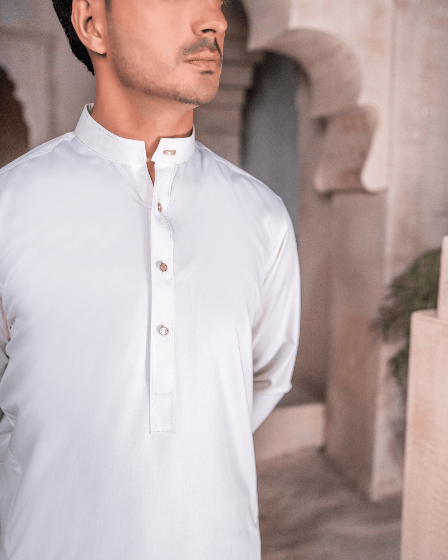 Cream Striped Wash & Wear Suit – Metallic Buckle & Button Detail (Stitched)