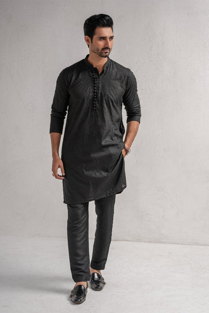 Black Embroidered Kurta