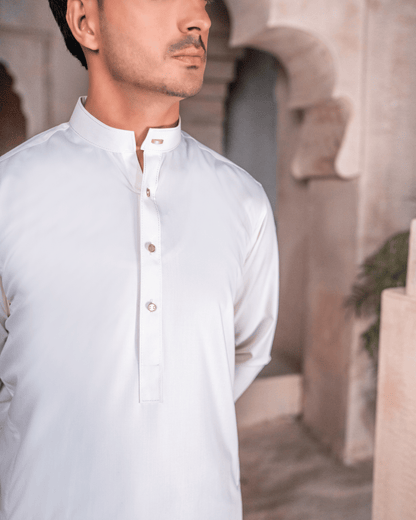 Cream Striped Wash & Wear Suit – Metallic Buckle & Button Detail (Stitched)